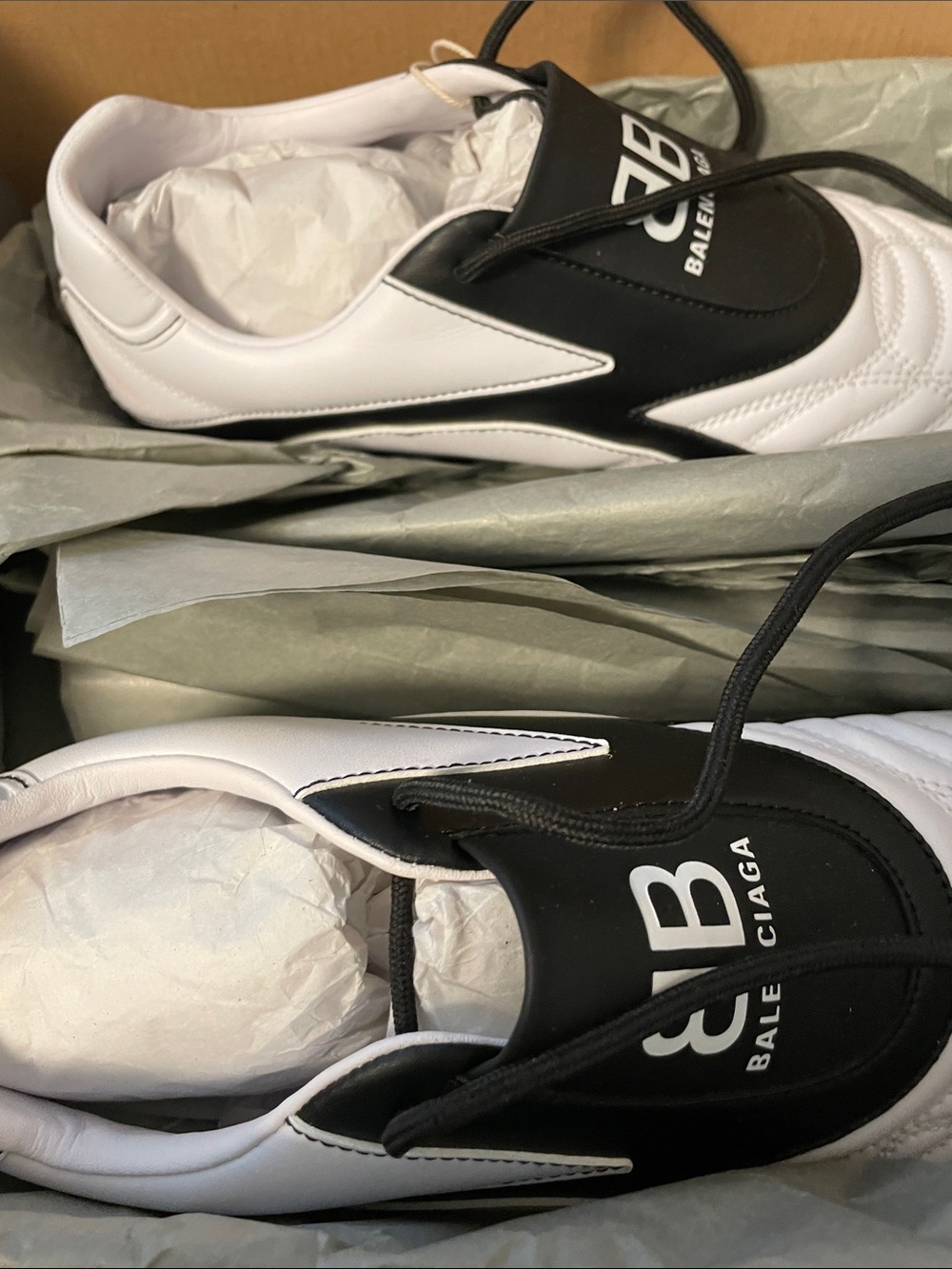 Balenciaga Black & White Low-Top Lace Sneakers Womens